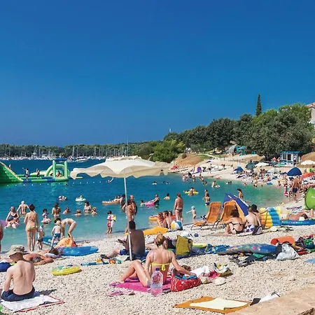 2 Bedroom Cozy In * Pula