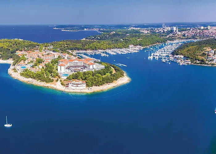 Будинок відпочинку 2 Bedroom Cozy In